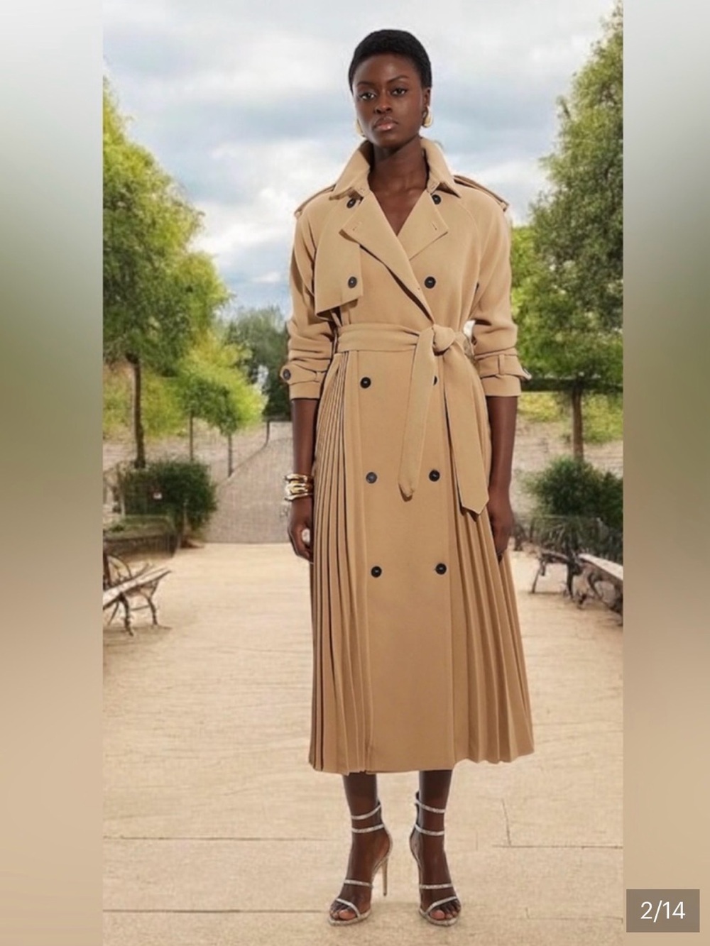 ISO- Karen Millen Pleated Trench size 4,6 NOT FOR SALE